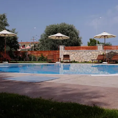 Kamares Luxury 3*