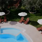 Kamares Luxury