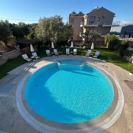 Kamares Luxury 4*