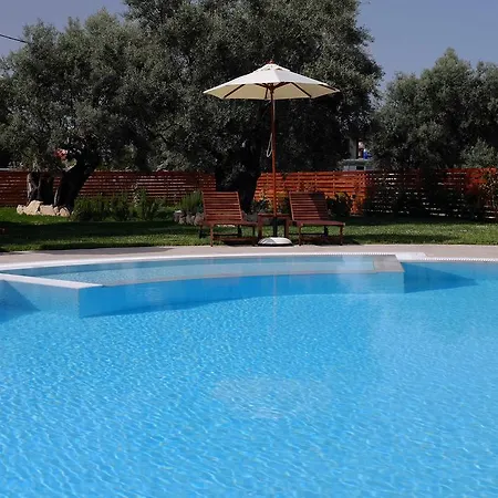 מלון דירות Kamares Luxury