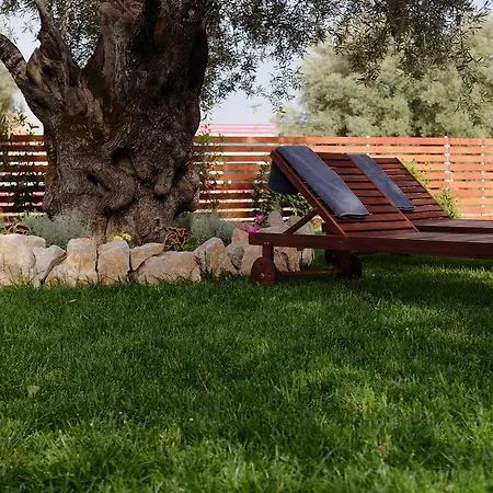 Aparthotel Kamares Luxury 4*